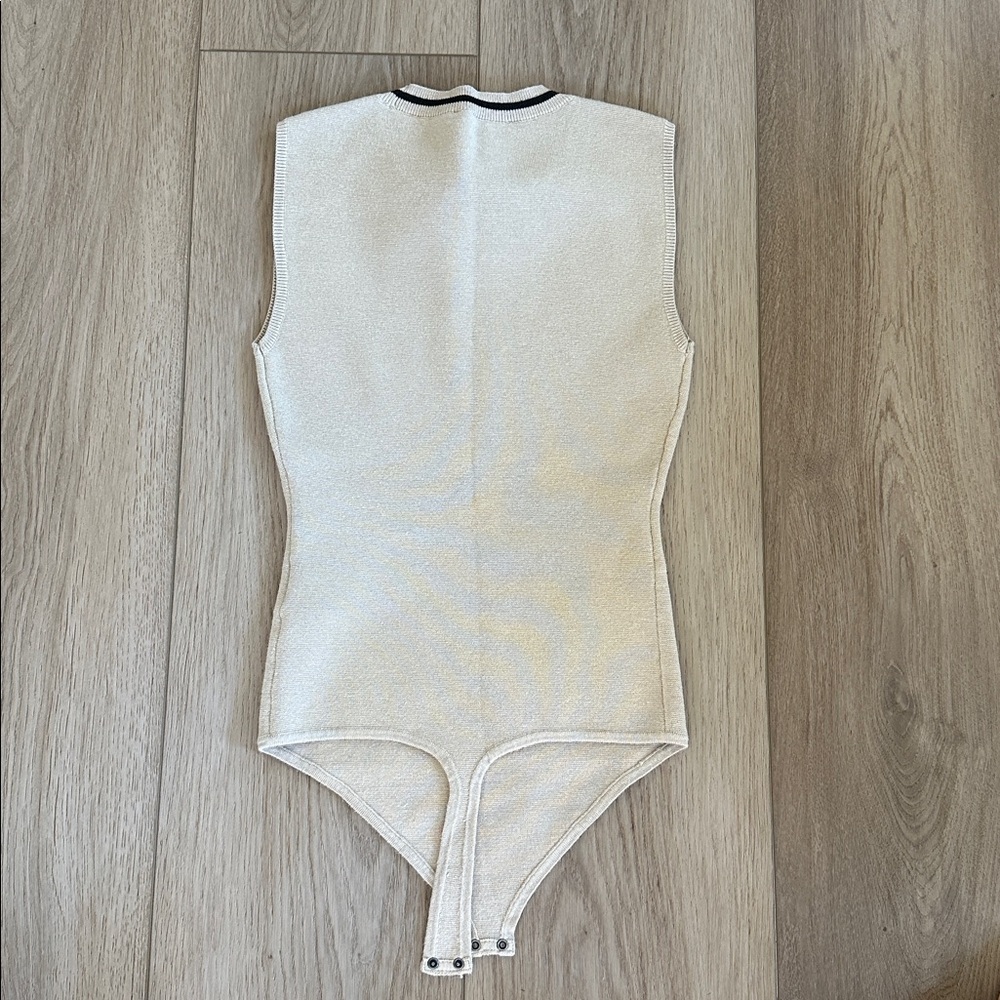 NWT Abercrombie & Fitch Bodysuit - Picture 3 of 3
